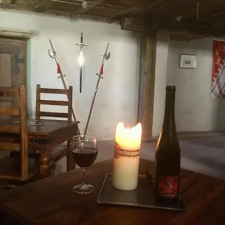 Au Nid De Cigogne Апартаменты *